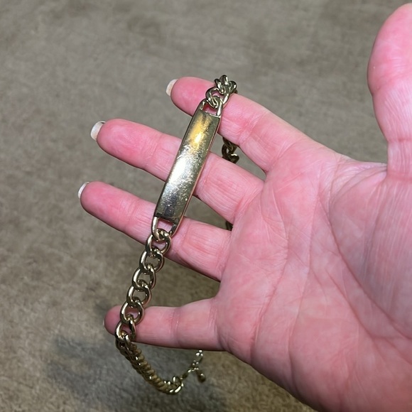 Set of three chain necklaces - Picture 5 of 6